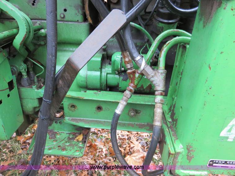 image for item I2485 1967 John Deere 2510 tractor