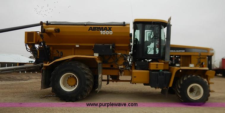 image for item I5206 Ag-Chem TerraGator 8204 Air Flow self-propelled applicator