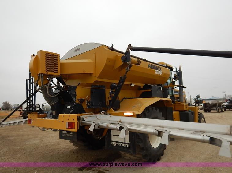 image for item I5206 Ag-Chem TerraGator 8204 Air Flow self-propelled applicator