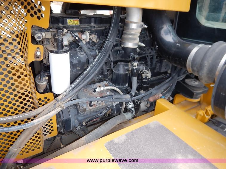 image for item I5206 Ag-Chem TerraGator 8204 Air Flow self-propelled applicator