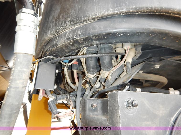 image for item I5206 Ag-Chem TerraGator 8204 Air Flow self-propelled applicator