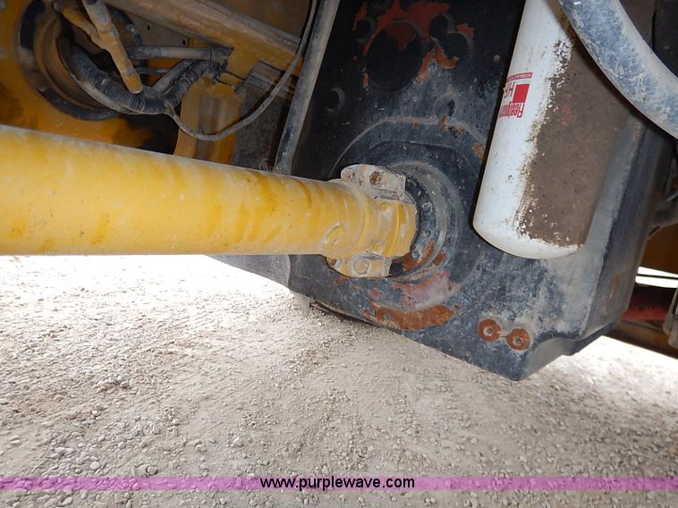 image for item I5206 Ag-Chem TerraGator 8204 Air Flow self-propelled applicator