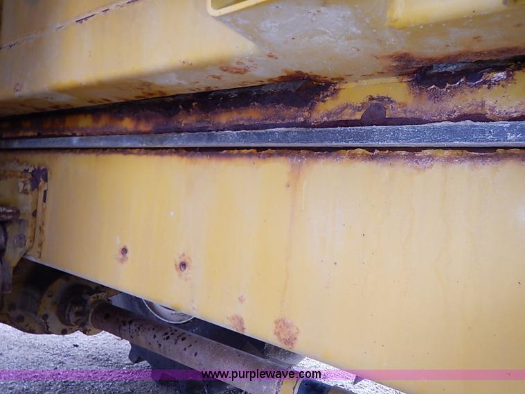 image for item I5206 Ag-Chem TerraGator 8204 Air Flow self-propelled applicator