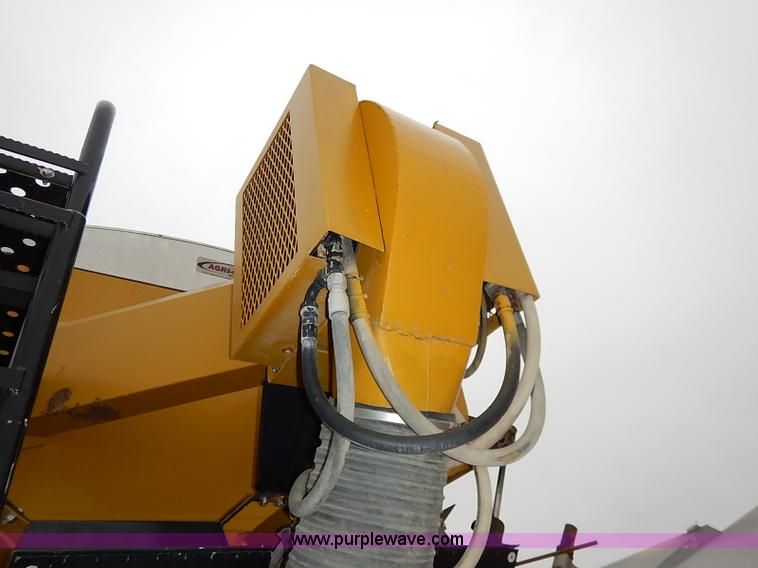 image for item I5206 Ag-Chem TerraGator 8204 Air Flow self-propelled applicator