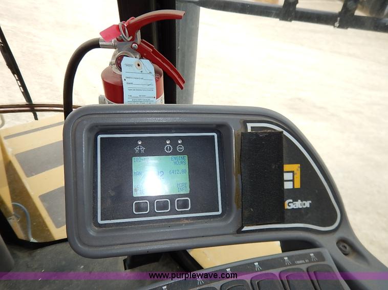 image for item I5206 Ag-Chem TerraGator 8204 Air Flow self-propelled applicator