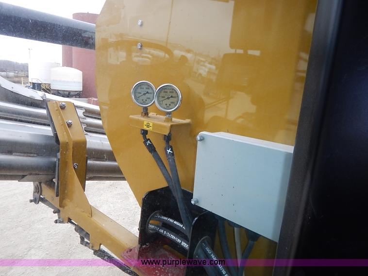 image for item I5206 Ag-Chem TerraGator 8204 Air Flow self-propelled applicator