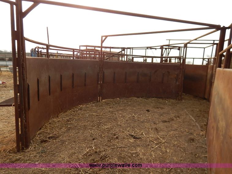 image for item I5212 Linn Post and Pipe working tub, alley, and chute