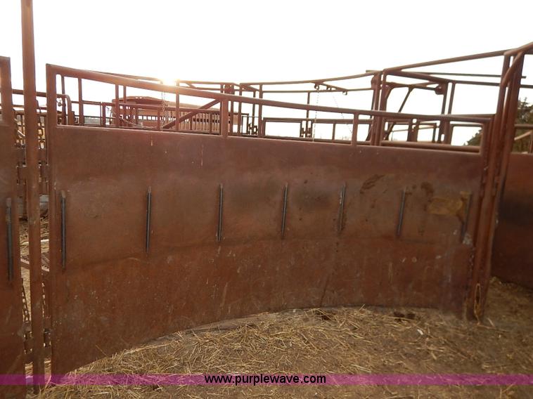 image for item I5212 Linn Post and Pipe working tub, alley, and chute