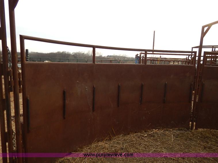 image for item I5212 Linn Post and Pipe working tub, alley, and chute