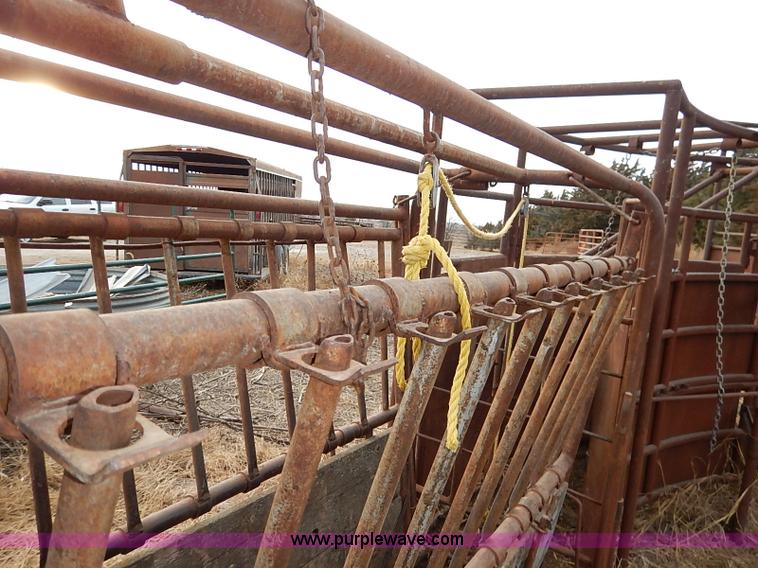 image for item I5212 Linn Post and Pipe working tub, alley, and chute