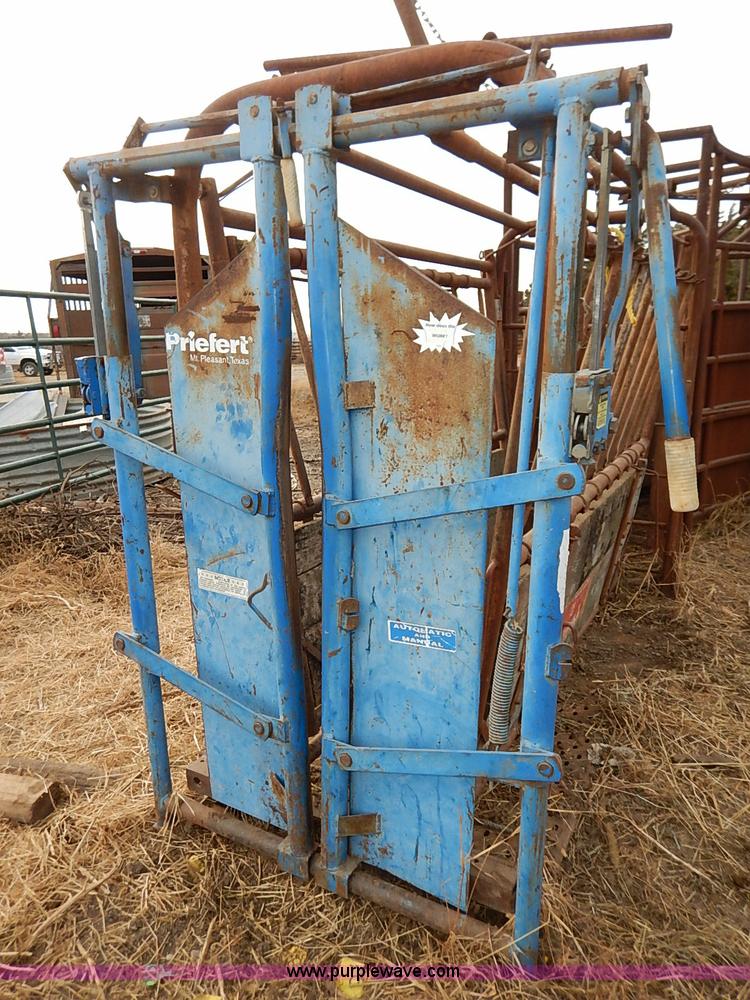 image for item I5212 Linn Post and Pipe working tub, alley, and chute