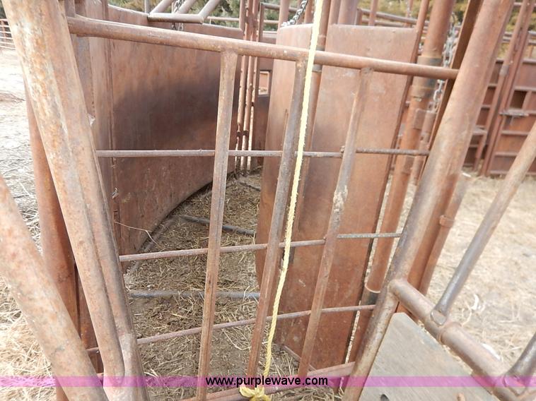 image for item I5212 Linn Post and Pipe working tub, alley, and chute