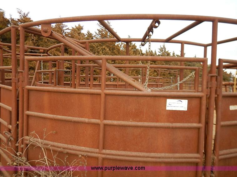 image for item I5212 Linn Post and Pipe working tub, alley, and chute