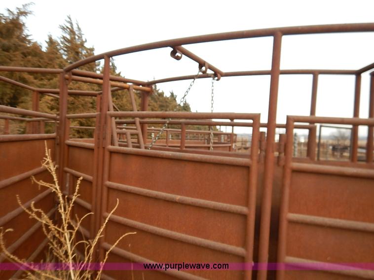 image for item I5212 Linn Post and Pipe working tub, alley, and chute