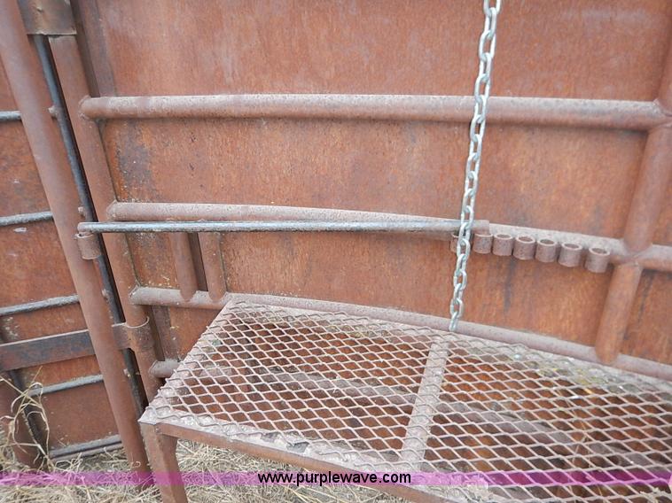 image for item I5212 Linn Post and Pipe working tub, alley, and chute