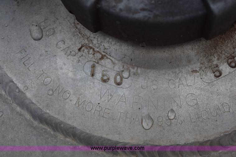 image for item I8595 1994 Freightliner FLD semi truck