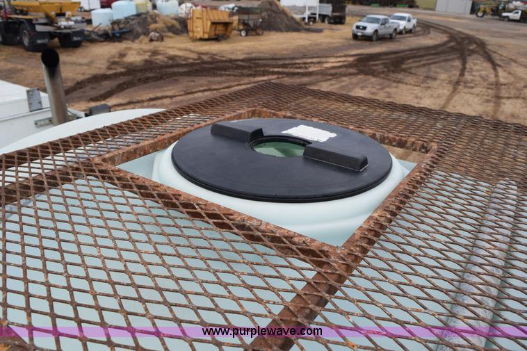 image for item I8603 1981 Dorsey flatbed tender trailer