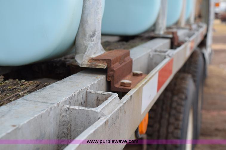 image for item I8603 1981 Dorsey flatbed tender trailer