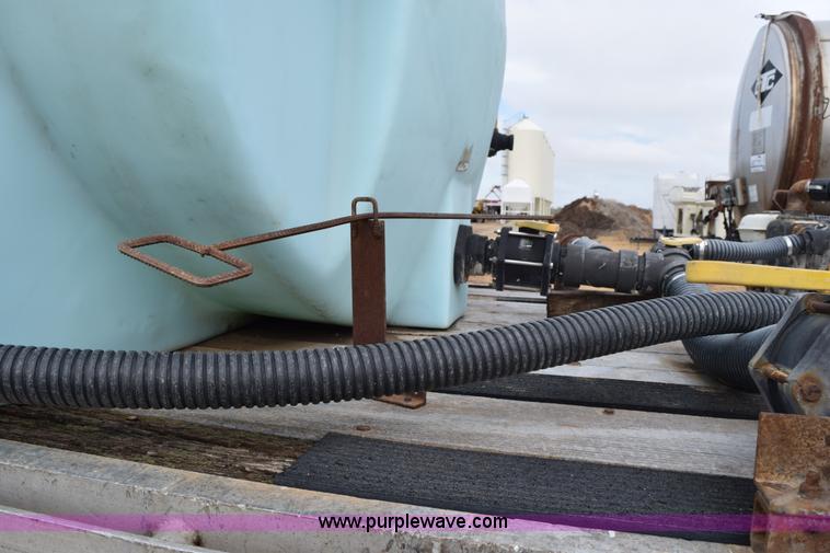 image for item I8603 1981 Dorsey flatbed tender trailer