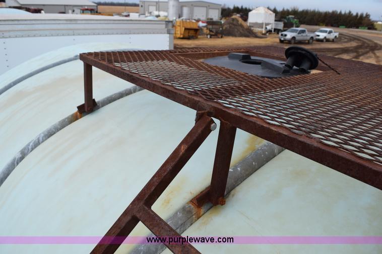 image for item I8603 1981 Dorsey flatbed tender trailer