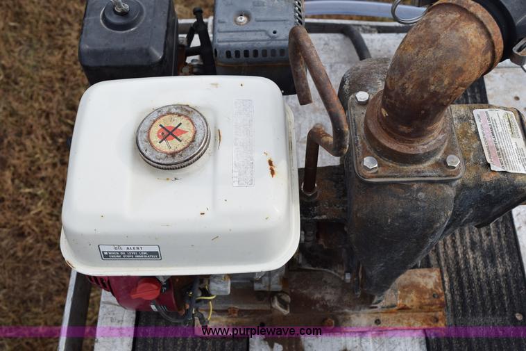 image for item I8603 1981 Dorsey flatbed tender trailer