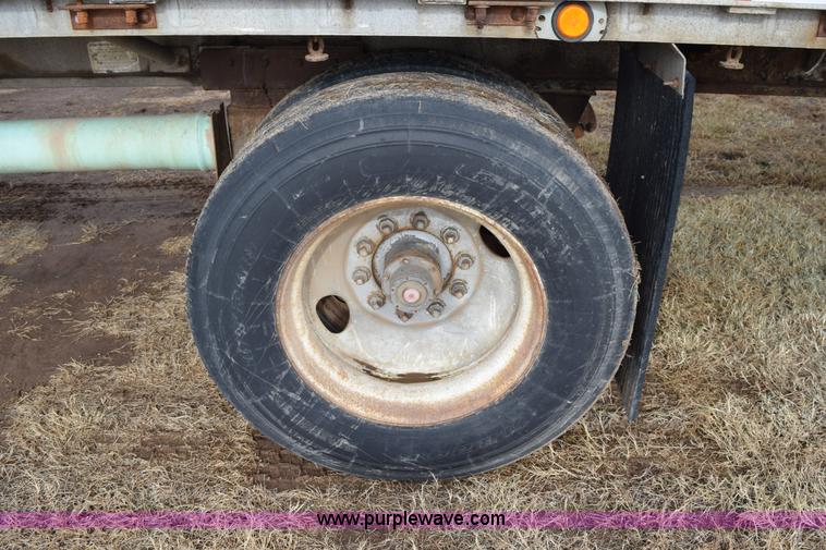 image for item I8603 1981 Dorsey flatbed tender trailer