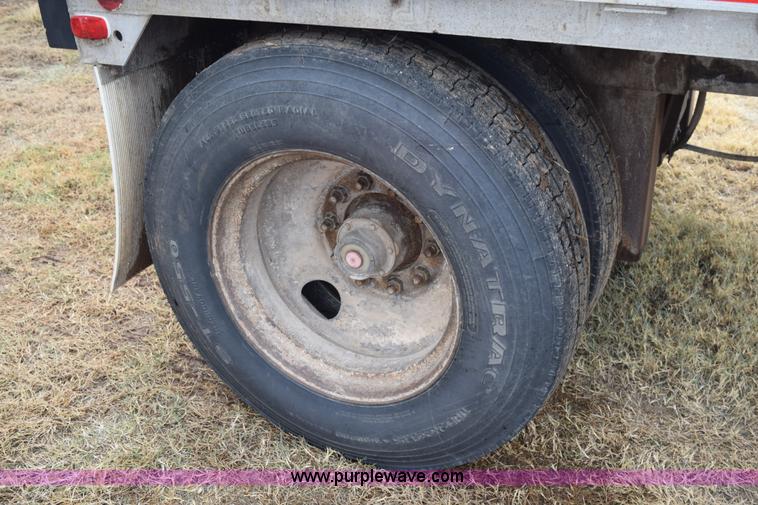 image for item I8603 1981 Dorsey flatbed tender trailer