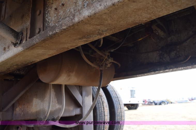 image for item I8603 1981 Dorsey flatbed tender trailer