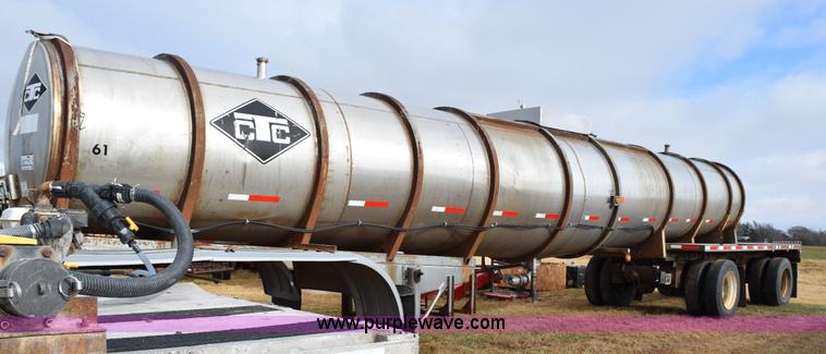 image for item I8604 1979 CTC Polar tanker trailer