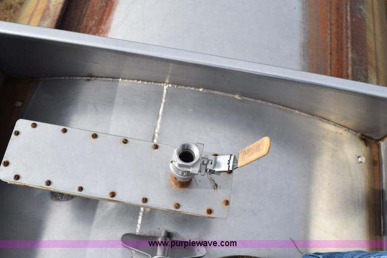 image for item I8604 1979 CTC Polar tanker trailer