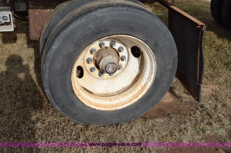 image for item I8604 1979 CTC Polar tanker trailer