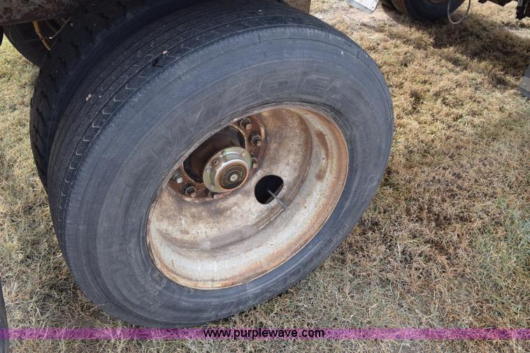 image for item I8604 1979 CTC Polar tanker trailer