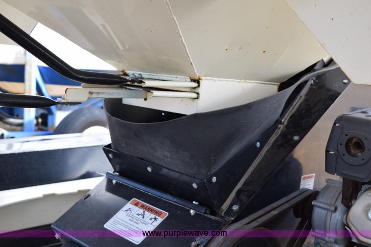 image for item I8608 Meridian 240RT Seed Express tender trailer