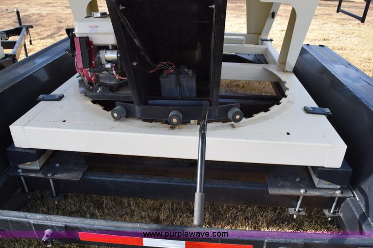 image for item I8608 Meridian 240RT Seed Express tender trailer