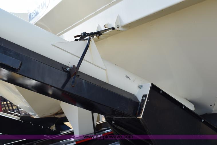 image for item I8608 Meridian 240RT Seed Express tender trailer