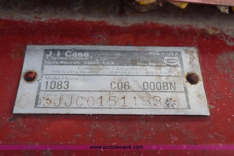 image for item I8612 1995 Case IH 1083 corn head