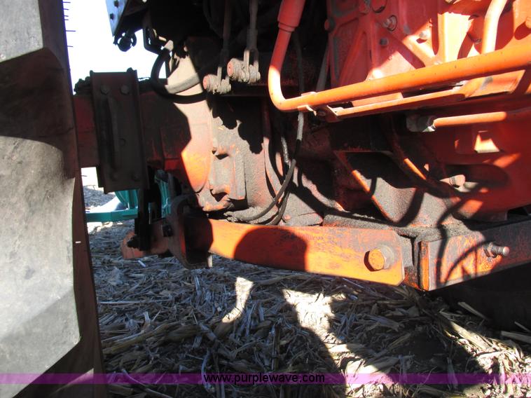 image for item I8829 1974 Case 1370 tractor