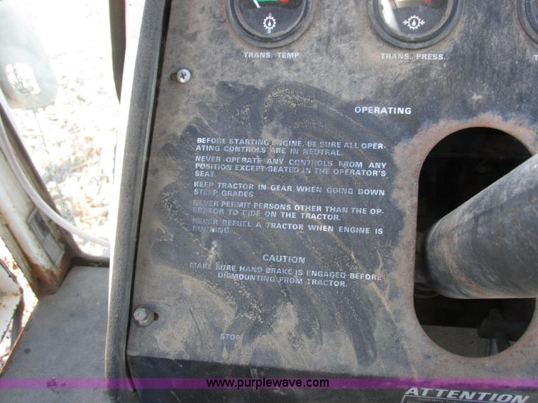 image for item I8829 1974 Case 1370 tractor