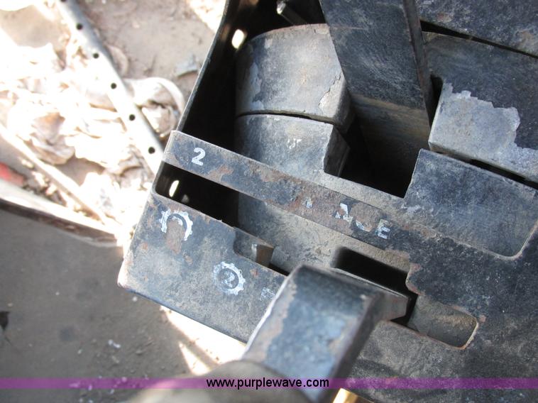 image for item I8829 1974 Case 1370 tractor