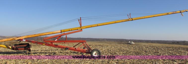 image for item I8832 Mayrath grain auger