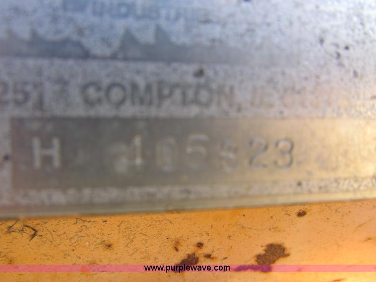 image for item I8832 Mayrath grain auger