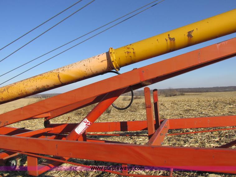 image for item I8832 Mayrath grain auger