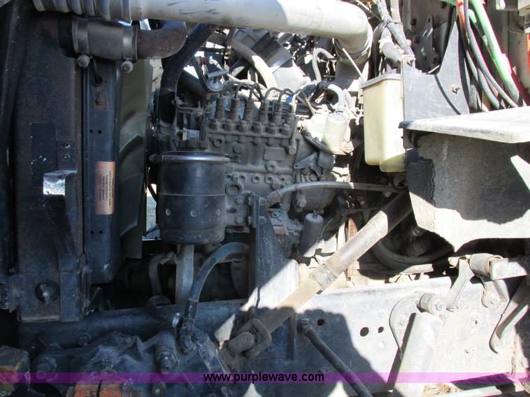 image for item I8833 1996 Ford L8000 floater fertilizer truck