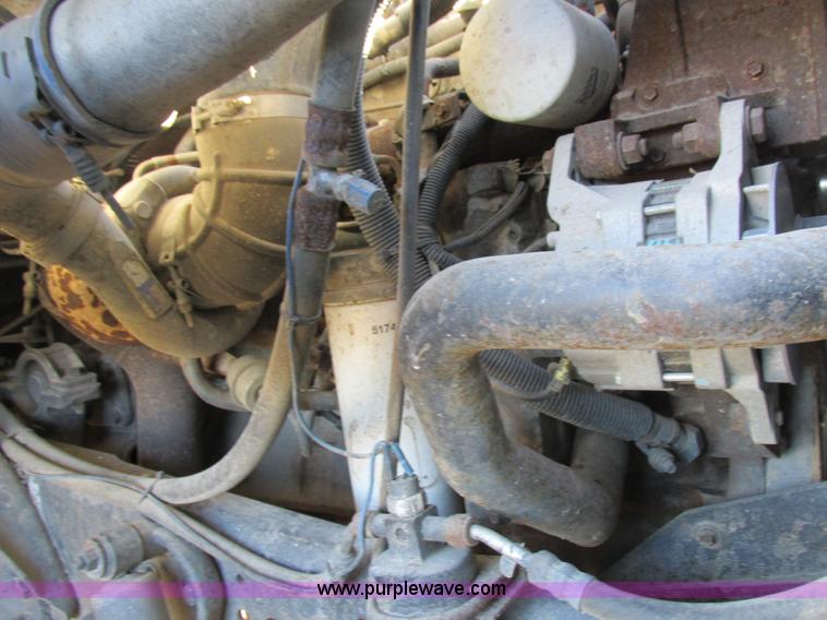 image for item I8833 1996 Ford L8000 floater fertilizer truck