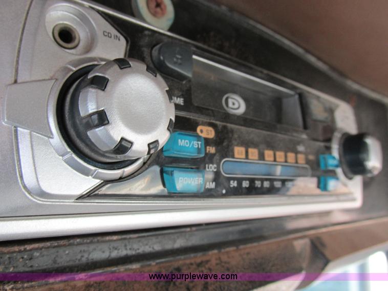 image for item I8833 1996 Ford L8000 floater fertilizer truck