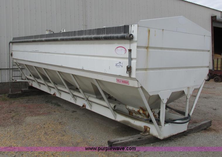 image for item I8841 Rayman bulk fertilizer tender bed