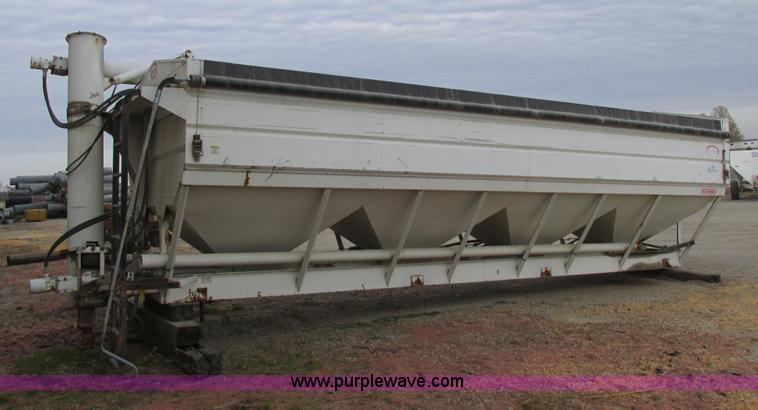 image for item I8841 Rayman bulk fertilizer tender bed