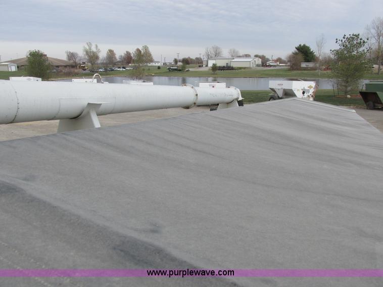 image for item I8841 Rayman bulk fertilizer tender bed