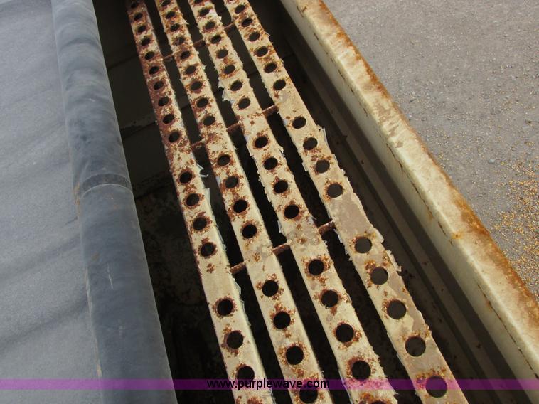 image for item I8841 Rayman bulk fertilizer tender bed