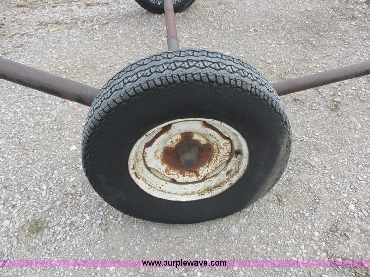 image for item I8843 1983 Curtis grain auger